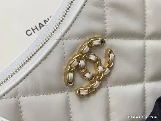 Hyper Peter HOBO HANDBAG CHANEL 0624